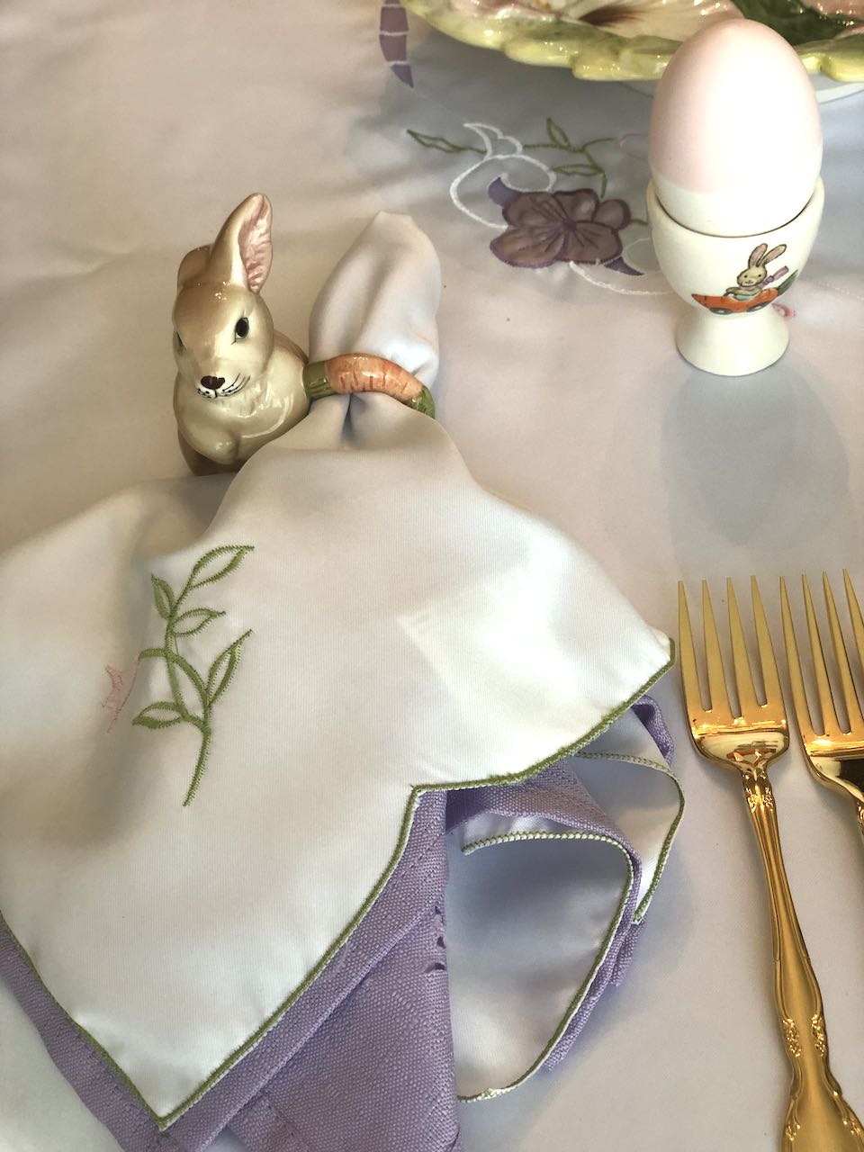 Frolicking Fitz and Floyd Bunnies Fill our Easter Tablescape with Fun ...
